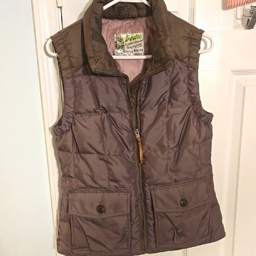 Eddie Bauer Olive Green Puffer Vest